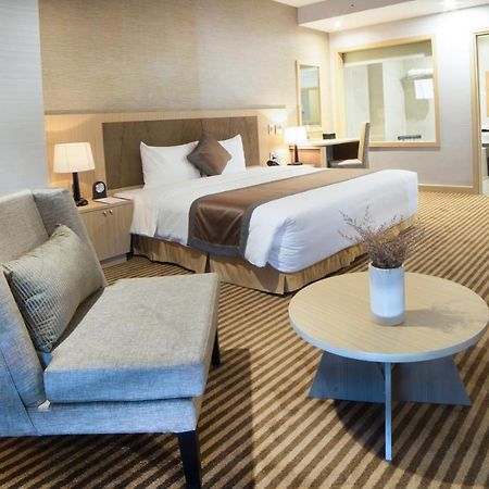 Muong Thanh Luxury Vientiane Hotel Exteriör bild