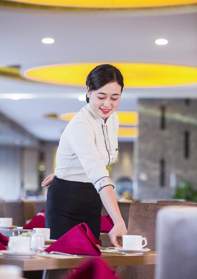 Muong Thanh Luxury Vientiane Hotel Exteriör bild